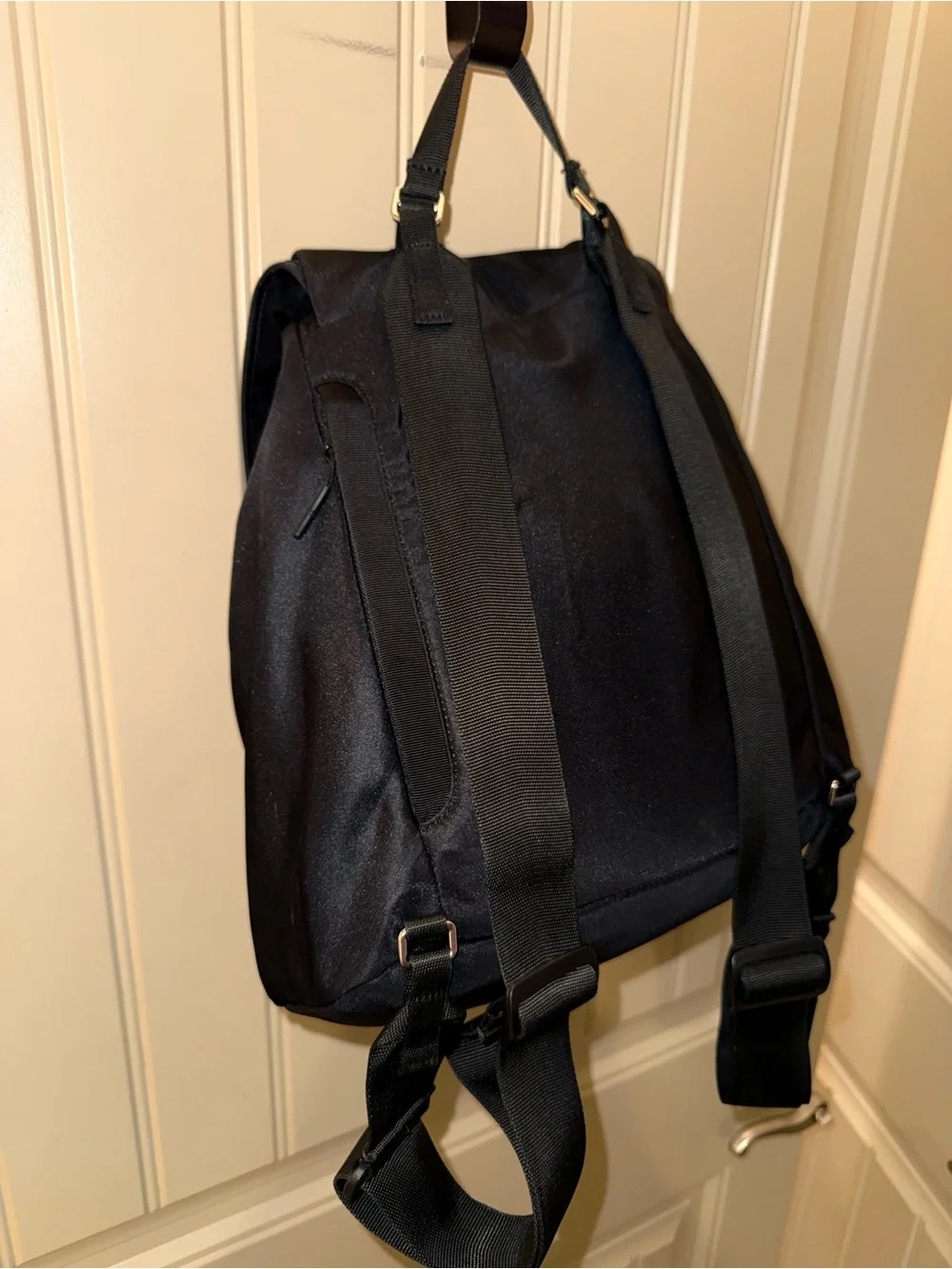 Lululemon Nylon Drawstring Bucket Backpack 10L Black